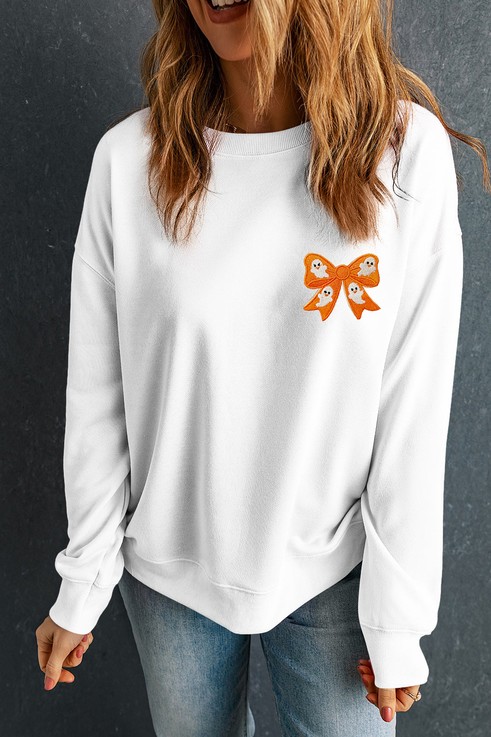 White Cute Halloween Ghost Bow Embroidered Graphic Sweatshirt